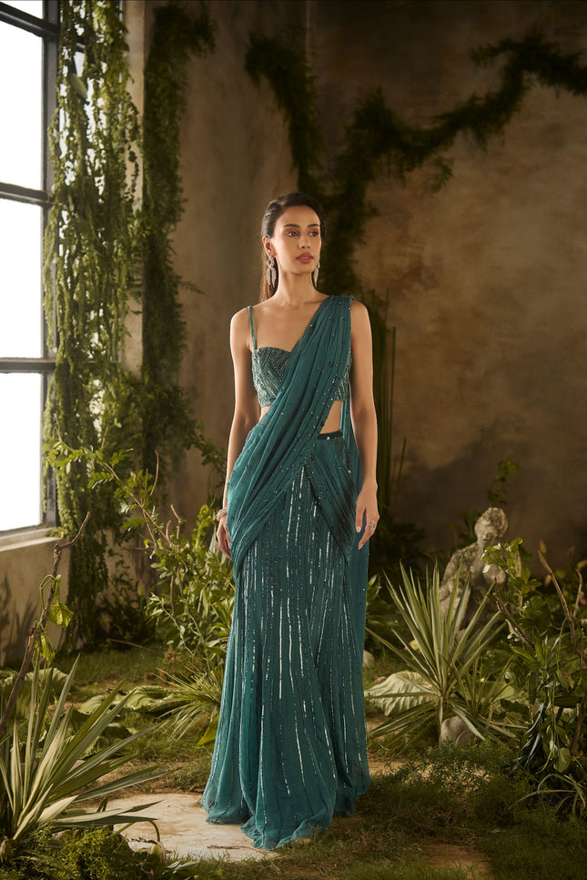 OPULENT SAREE SET