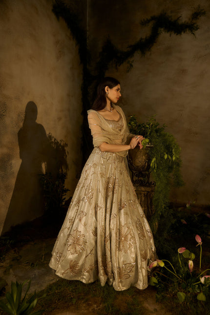 CHAMPAGNE MIST LEHENGA SET
