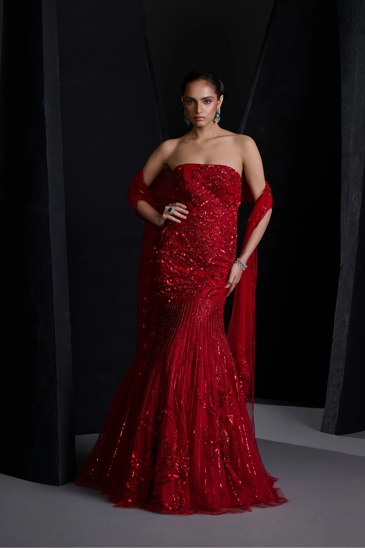 ALLURE GOWN