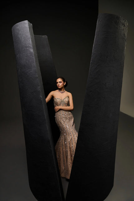 NUDE ILLUSION GOWN